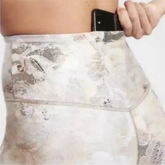 Athleta Elation Gilded Tight High Rise Metallic Gold Grey Cream Leggings Small - Picture 3 of 15